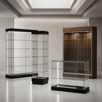 Gelaagde ronde displayrek met 4 ronde houten planken, stalen frame, zwenkwielen, draaibaar displaystandaard voor winkels