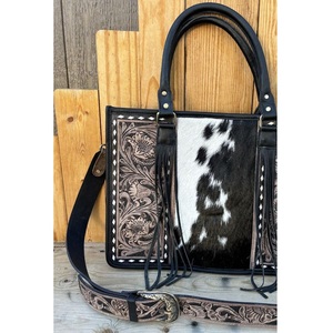 Sac fourre-tout vintage en cuir de vachette avec motifs floraux et gravures western, fermeture éclair, grande capacité, pour usage quotidien - Product Image 3