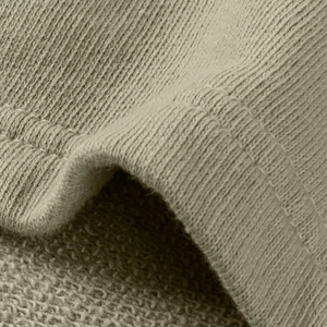 Shorts en polyester écologiques Shorts à séchage rapide pour hommes Option d'impression de logo sur les shorts Shorts de couleur unie pour hommes - Product Image 4
