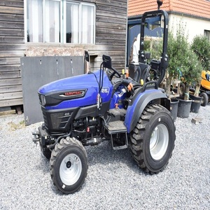 Tracteur agricole intelligent à quatre roues motrices, économe en carburant, moteur Mitsubishi, boîte de vitesses, pompe, 40 CV, automatique, compact, haute performance - Product Image 4