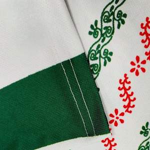 Camiseta de Fútbol Sublimada con Diseño Personalizado al por Mayor, Manga Corta, Transpirable, de Secado Rápido, 100% Poliéster, Nombre y Número del Equipo OEM - Product Image 4