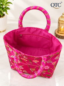Luxury Embroidered Floral <b>Sequin</b> Casual Tote <b>Bag</b> with Zipper Closure Durable Satin Lining Portable for Wedding Parties & Travel - Product Image 3