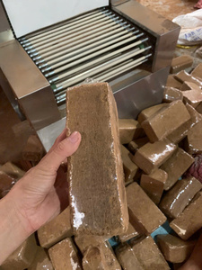 Blocs de fibre de coco du Vietnam à faible teneur en EC pour plantes, écologiques, pots en coco, culture hydroponique, bloc de 5 kg, cocopeat sec - Product Image 3