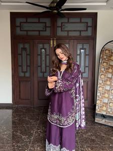 Ensemble Kurta en soie brodée violette pour femme, coupe ample, style traditionnel indien pakistanais, longueur cheville, idéal pour les fêtes - Product Image 6