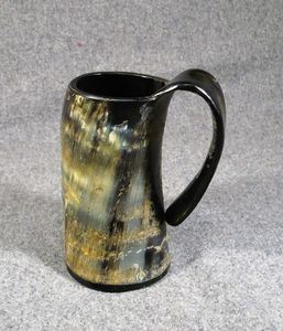 Taza de cuerno natural hecha a mano, estilo vikingo rústico, la más vendida, para beber agua, disponible a un precio competitivo desde India. - Product Image 6