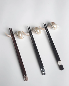 Reposapalillos de Concha Marina Natural al por Mayor de Vietnam, Concha Marina Decorativa para Arreglos de Mesa en Bares de Sushi - Product Image 1