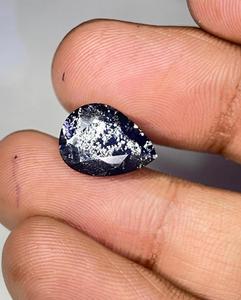 Iolite bleue naturelle brillante facettée, taille poire, pierre de soleil. - Product Image 1