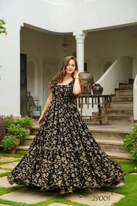 Vestido Fabuloso Indio-Pakistaní, Hermosa Tela de Georgette, Estampado Digital, Ropa Elegante para Fiestas y Eventos, Estilo Bollywood, Ropa Casual - Product Image 5
