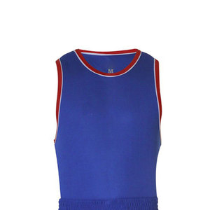 Ensemble d'uniformes de boxe personnalisés en gros pour hommes, bleu et rouge, avec gilet et short en maille respirante, tenue d'entraînement et de combat OEM, équipement de sport - Product Image 6
