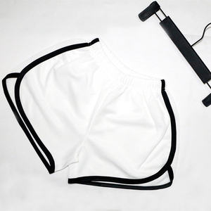 Shorts en polyester blancs pour femmes, taille haute, décontractés, respirants, tricotés, taille élastique, mode streetwear, shorts d'été - Product Image 1