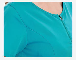 Tenues d'hôpital personnalisées avec logo pour femmes : Blouse et pantalon de travail élastiques pour infirmières et professionnels de la beauté (vente en gros) - Product Image 3