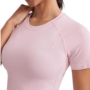 Camiseta deportiva corta rosa de manga corta para mujer, ajustada, de secado rápido, con cuello redondo, para yoga, gimnasio y fitness. - Product Image 3