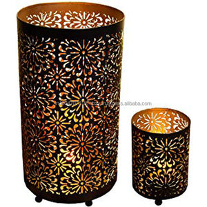 Bougeoir en métal lanterne pour fêtes intérieures et extérieures et décoration de mariage de la meilleure qualité Lot de 2 au meilleur prix - Product Image 2