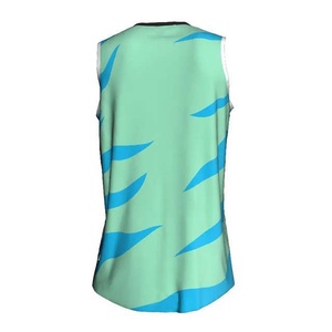Maillot de sport personnalisé moderne pour équipes de basketball et de football, en tissu anti-humidité, idéal pour les écoles et les clubs - Product Image 2