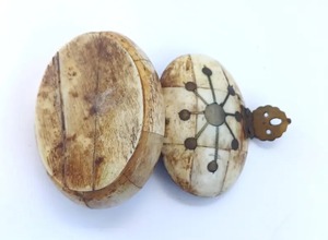 Boîte à bijoux artisanale avec incrustation d'os, fermoir en fer, design moderne et luxueux, écologique, couleur et logo personnalisables, boîte de rangement pour - Product Image 6
