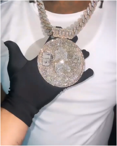 จี้เงินแท้ทรงกลมขนาดใหญ่ประดับเพชรโมอิสซาไนต์ VVS ระดับพรีเมียม 925 พร้อมตัวอักษรแบบกำหนดเองสำหรับสร้อยคอ - Product Image 1