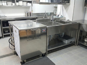 Máquina de Eliminación de Residuos Alimenticios Comercial de Alta Eficiencia, Motor de Inducción, Capacidad de 30 kg/día, Acero Inoxidable 304, Inodora, Eliminación en 24 Horas - Product Image 5