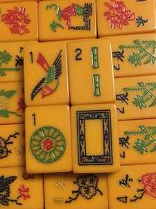 งานฝีมือเรซิ่นทำมือแบบดั้งเดิม รูปปั้นธีมดอกไม้ ของตกแต่งบ้าน งานศิลปะสะสม ผลิตโดย B H CRAFTS - Product Image 1