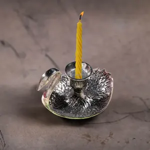 Bougeoir en métal imprimé en typographie artisanale de qualité supérieure, style rustique vintage, décoration d'intérieur mondiale, export pour Noël - Product Image 4