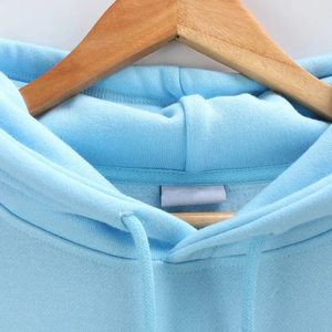 Sweat à capuche pour femme de haute qualité, personnalisable avec logo sérigraphié multicolore, prix de gros, résistant aux rayons UV, avec service OEM - Product Image 6