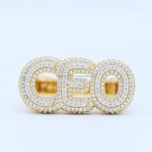 Bague CEO glacée en or K, bague à lettres imposante, sertie de moissanite, style classique en argent sterling 925, cadeau unisexe pour anniversaire - Product Image 5