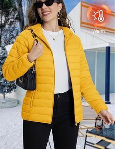 Blouson matelassé jaune à capuche pour femme, coupe ajustée, coupe-vent, fermeture éclair frontale, en polyester, longueur normale, couleur unie, pour l'automne - Product Image 6