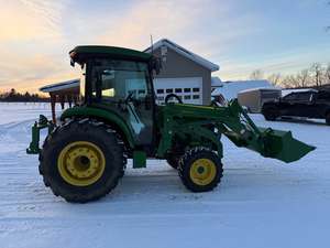 Tractor Utilitario John Deere 4066R de Alta Calidad, Compre en Línea, Máquina de Potencia Premium, Caja de Cambios Robusta, Solución Agrícola - Product Image 6