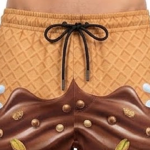 Shorts de qualité supérieure pour la crème glacée, design graphique personnalisé, tissu léger et respirant, confortables pour le streetwear et le quotidien - Product Image 6