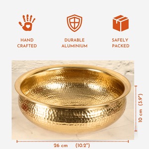 Tendance Actuelle : Vase de Table Décoratif en Aluminium Fait Main, Design Moderne, Finition Dorée, Écologique, Idéal pour l'Eau - Exportation Jaffs - Product Image 1