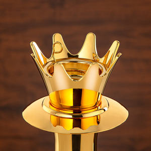 Quemador de Incienso de Metal Dorado en Forma de Corona, de Lujo, con Diseño de Pieza de Ajedrez Real, Moderno y Pulido, para Decoración del Hogar y Fragancia - Product Image 3