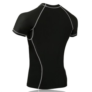 Nouveauté 2026 : Meilleures protections anti-choc (Rash Guards) unies de haute qualité pour hommes, directement du fabricant et personnalisables - Product Image 2