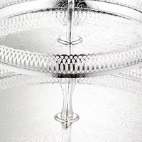 Support à gâteau élégant en argent plaqué pour fête d'anniversaire, support à gâteau en métal haut de gamme à deux niveaux