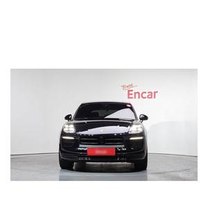 Porsche Macan 2.9 S 2023 con Volante a la Izquierda, 20,552 km, Asientos de Cuero - Product Image 3