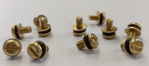 Tornillo SEMS de latón métrico M4 x 8 con cabeza alomada ranurada, cromado/niquelado, con arandela plana de resorte, alta precisión, para uso industrial y eléctrico. - Product Image 2