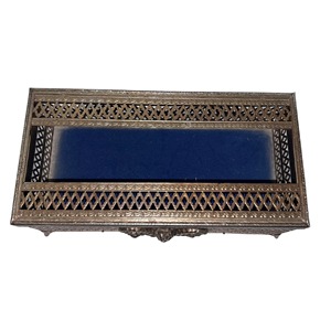 Caja de Almacenamiento de Papel Tisú de Metal Clásica con Detalle de Lazo Decorativo, Ideal para Eventos en el Hogar, Celebraciones y Exhibiciones de Catering, de la India - Product Image 2