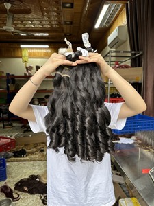 Nuevo Estilo de Cabello Humano Vietnamita con Rizo Elástico, Tejido Rizado Oceánico, Cabello Virgen Fumi y Textura de Cierre HD - Product Image 3