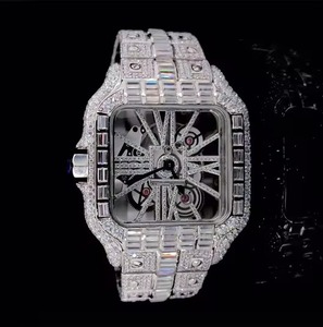 Montre mécanique carrée de luxe pour homme en acier inoxydable avec cadran en cristal saphir et bracelet serti de diamants - Product Image 1