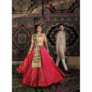 ROPA DE BODA MALAI SATÉN ESTAMPADO DIGITAL TRABAJO PAREJA ROSA COMBO - Product Image 1