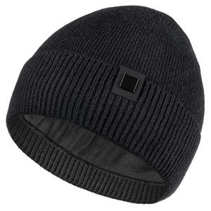 Gorros de Punto con Etiqueta de Logotipo Personalizado, Unisex, para Invierno y Otoño, Mezcla de Poliéster/Algodón, Gorros Premium para Playa y Viajes - Product Image 1