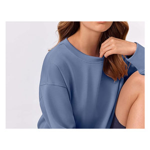 เสื้อสเวตเชิ้ตครอปคอกลมเนื้อนุ่มสำหรับผู้หญิง แขนยาว ทรงหลวม น้ำหนักเบา เสื้อครอปพื้นฐาน สวมใส่สบายๆ สำหรับทุกวัน - Product Image 4