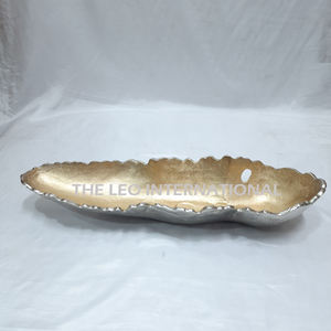 Plateau de service rectangulaire en métal, design créatif fait main, de qualité alimentaire, moderne, nouveau look, écologique, très élégant - Product Image 3