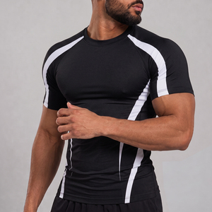 Rashguard de haute qualité sur mesure pour hommes, en vente. Fabricant de rashguards MMA et BJJ au Pakistan. - Product Image 5