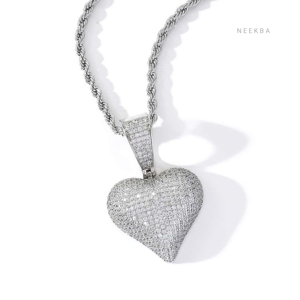 Colgante Corazón con Incrustaciones de Moissanita – Plata 925 con Brillo Intenso, Colgante Corazón de Moissanita con Incrustaciones, Colgante Corazón Hip Hop de Brillo Puro - Product Image 4