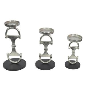 Candelabro de metal hecho a mano con forma de bocado de caballo para decoración de mesas en eventos y fiestas, soporte decorativo para velas con base, precio económico. - Product Image 6