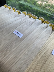 Fournisseur en gros d'extensions de cheveux humains vierges à 100 %, style lisse vietnamien, couleur naturelle, lots de qualité 10A - Product Image 4