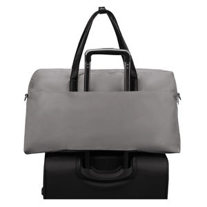 Sac de voyage tendance de grande capacité avec bandoulière réglable et matériau durable - Product Image 5
