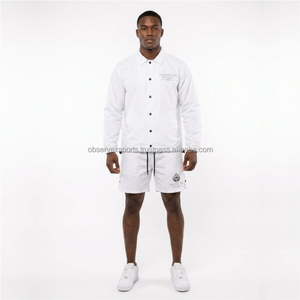 Conjunto de Chaqueta y Pantalones Cortos Cortavientos Unisex de Diseño Personalizado, Traje Deportivo de Nailon - Product Image 1