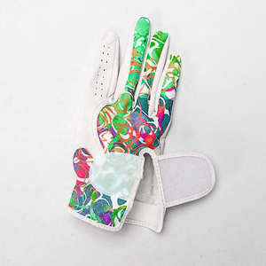 Gants de golf en cuir Cabretta durable avec impression personnalisée, en peau de mouton souple, avec protection respirante de la paume - Product Image 3