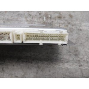 โมดูลควบคุมระบบ Airmatic สำหรับรถยนต์ S-class ปี 2002-2009 มือสอง ของแท้ OEM รหัส 2205454132 - Product Image 3