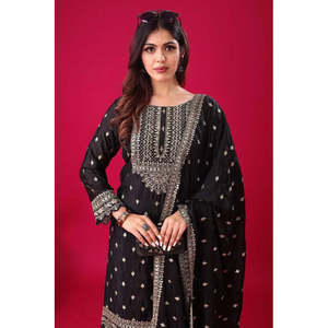 Ensemble de vêtements de fête pour femmes de créateur haut fantaisie avec Dupatta et Sharara entièrement cousu - Product Image 4